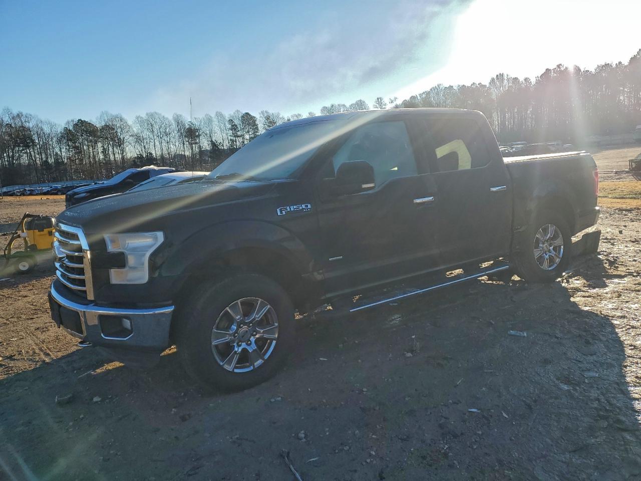 Ford F-150 Supercrew Image 1