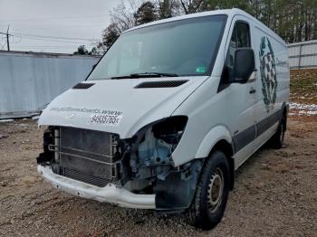  Salvage Mercedes-Benz Sprinter