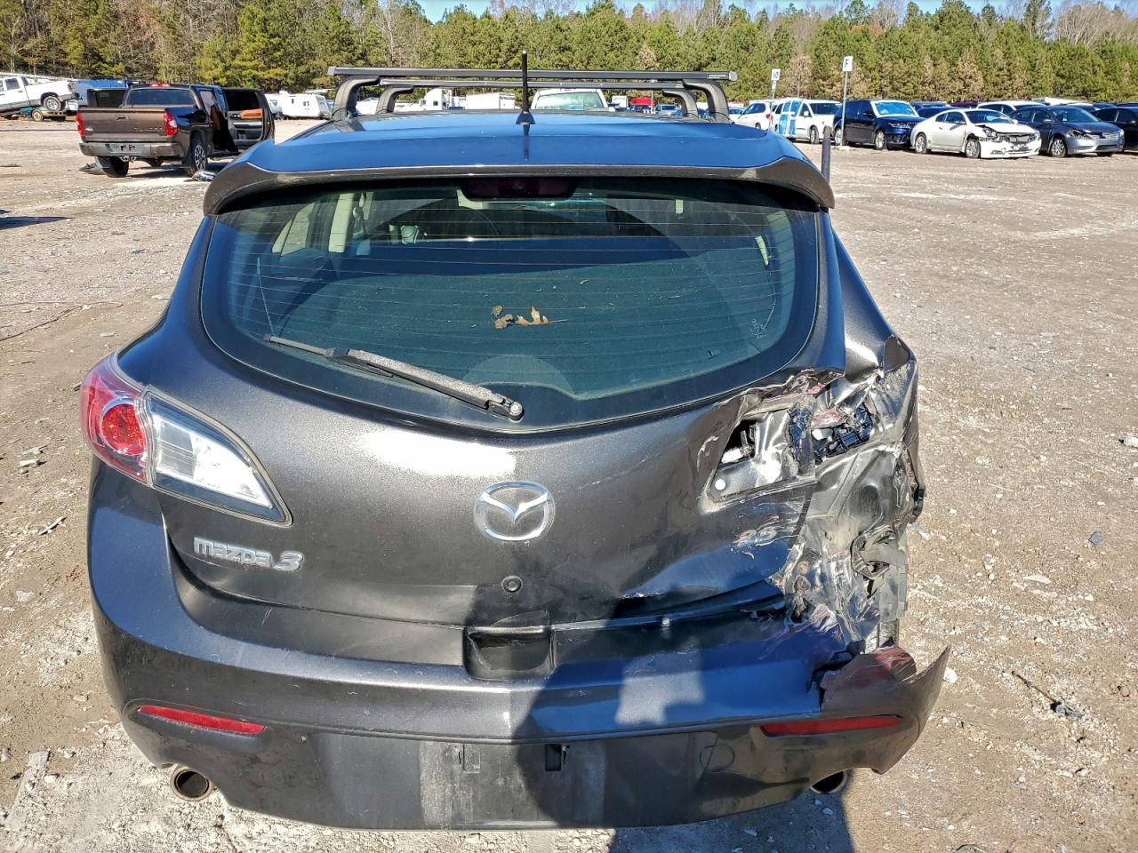 Mazda Mazda3 S Image 8