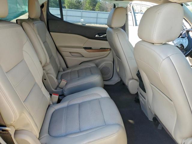 GMC Acadia Denali Image 8