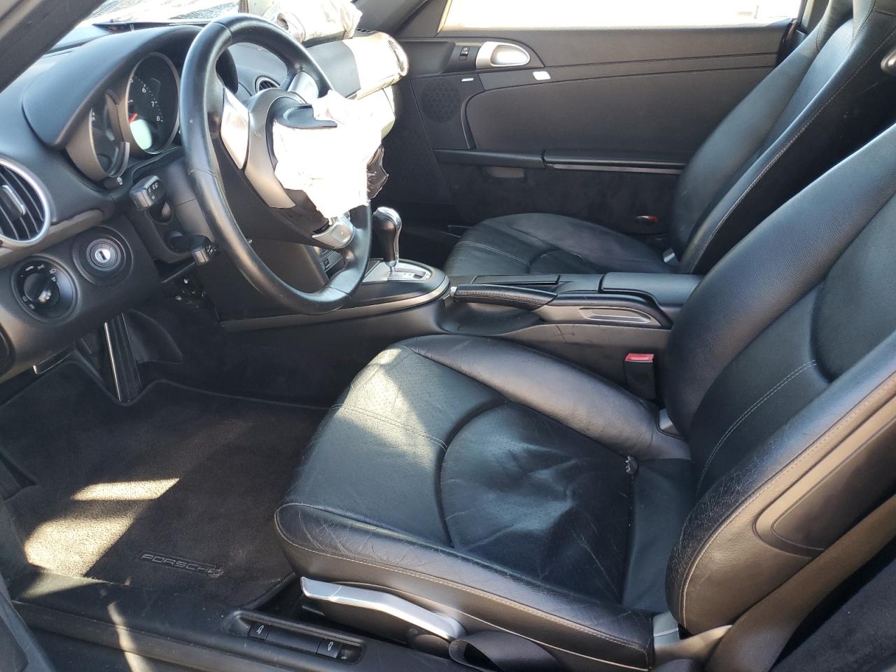 Porsche Boxster Image 10