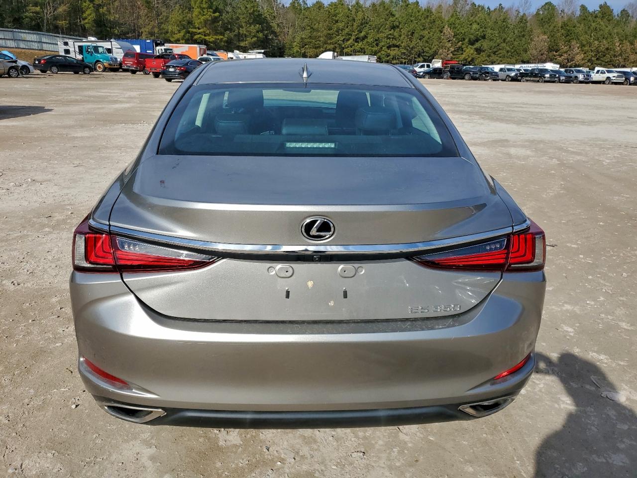 Lexus Es 350 Base Image 2
