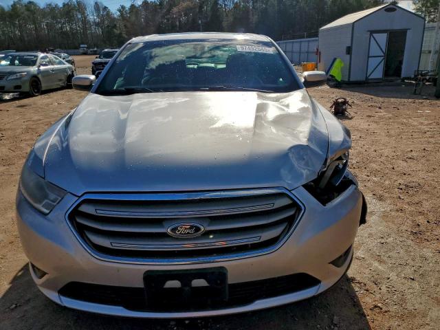 Ford Taurus Sel Image 5