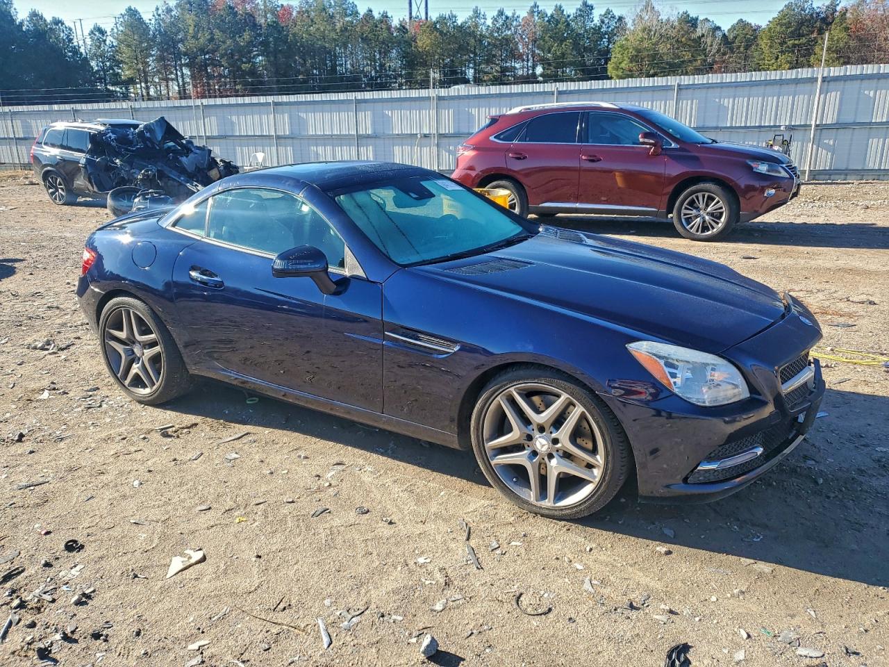 Mercedes-Benz Slk-class 350 Image 9