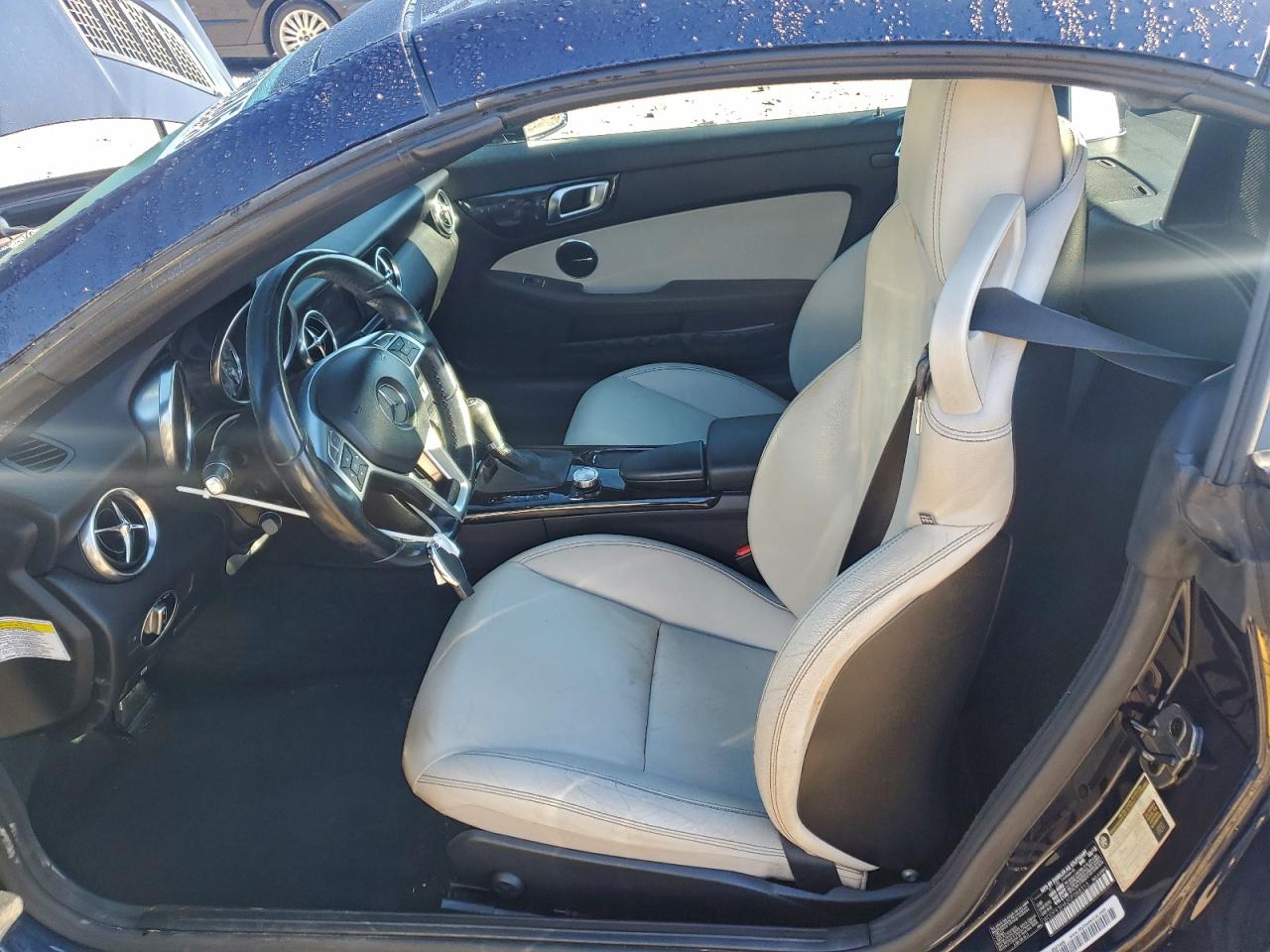 Mercedes-Benz Slk-class 350 Image 3