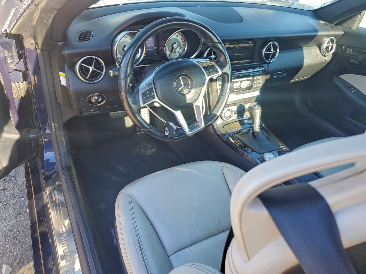 Mercedes-Benz Slk-class 350 Image 7