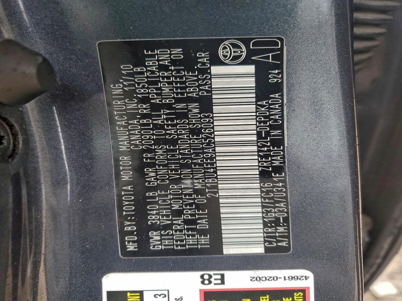 Toyota Corolla Base Image 10