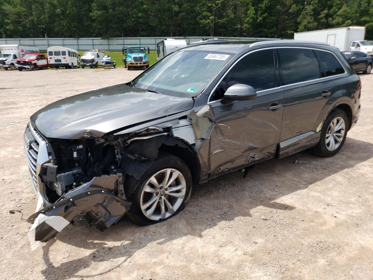 Audi Q7 Premium Image 1