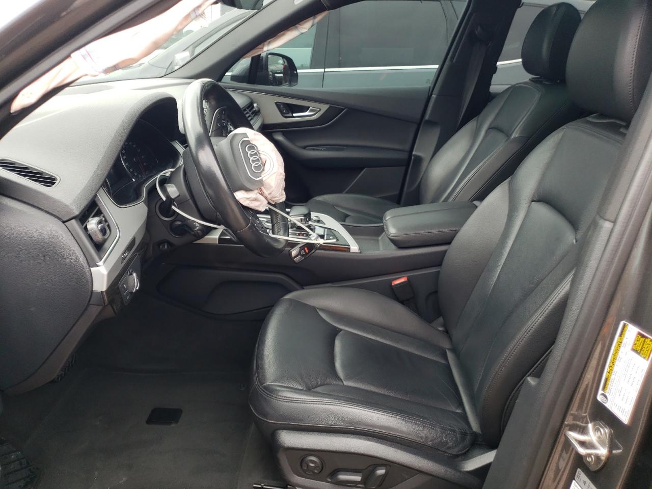 Audi Q7 Premium Image 11