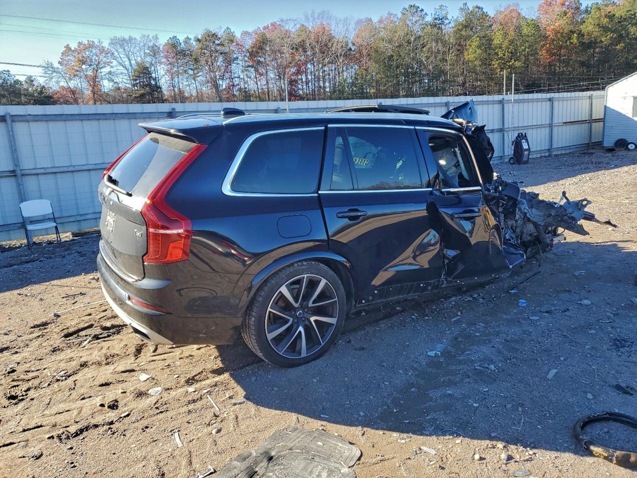 Volvo XC90 T6 Momentum Image 13