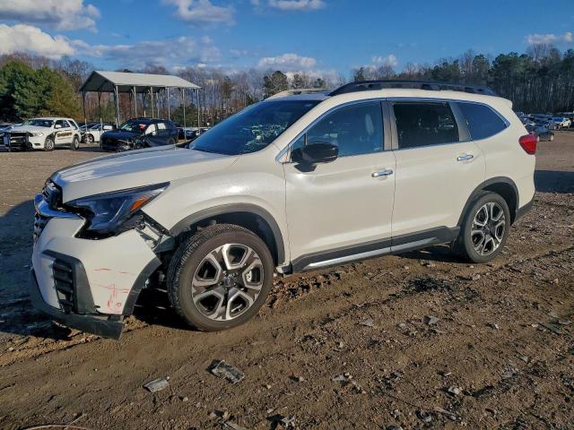  Salvage Subaru Ascent