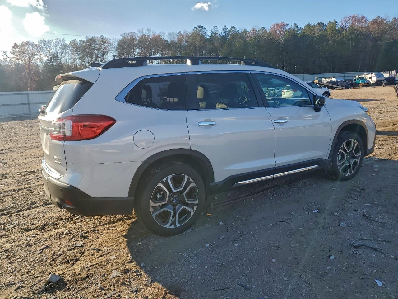 Subaru Ascent Touring Image 2