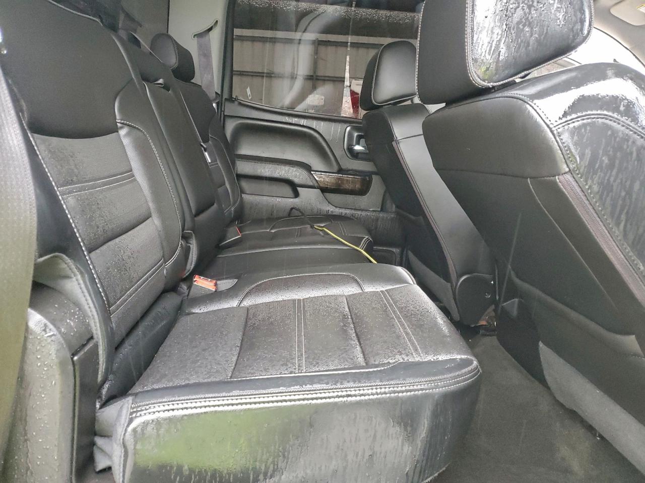 GMC Sierra K2500 Denali Image 10