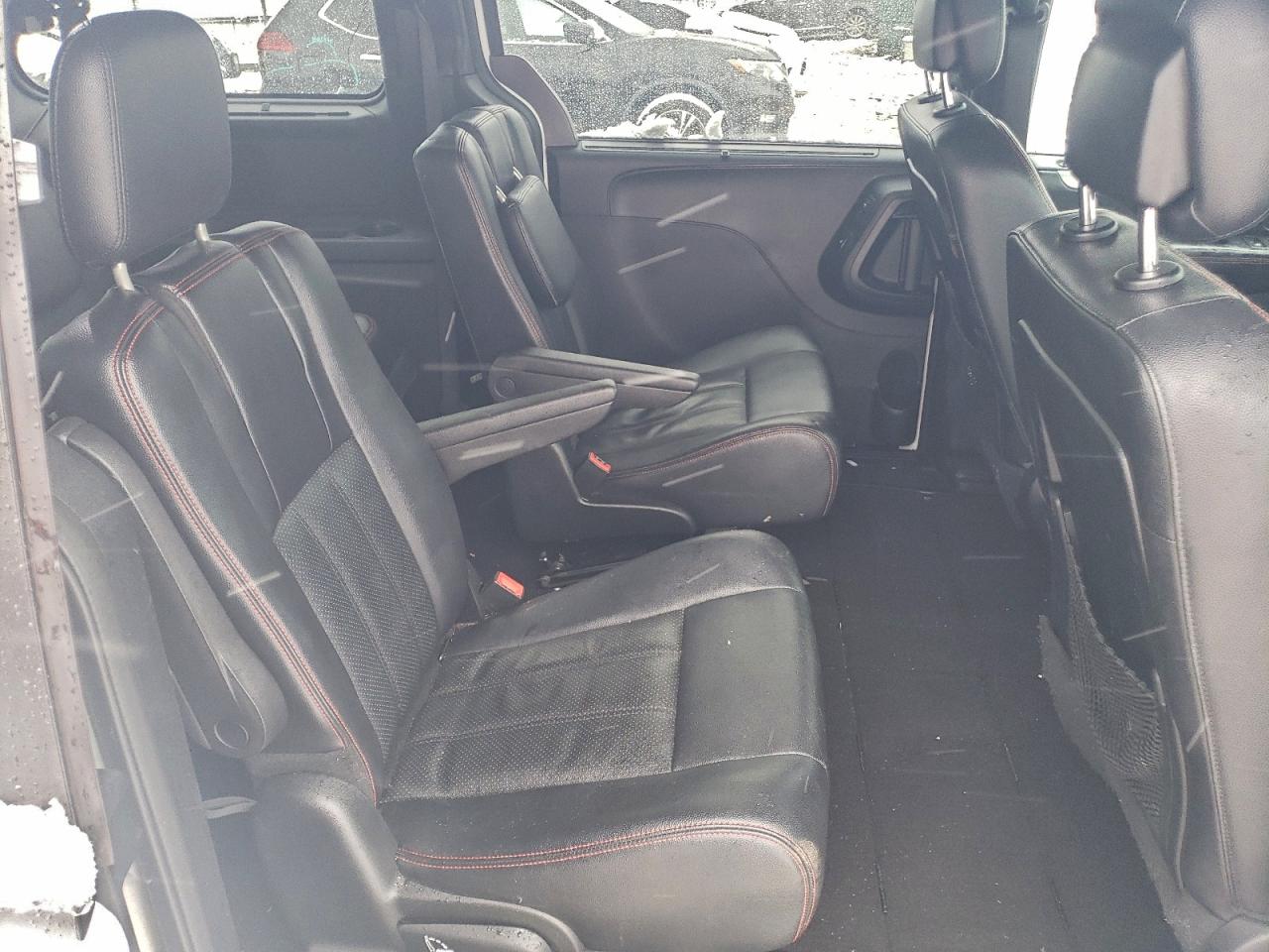 Dodge Caravan Gt Image 2