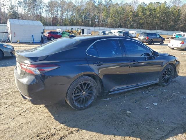 Toyota Camry Xse Image 3