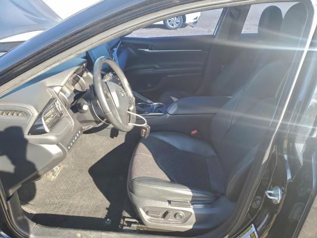 Toyota Camry Xse Image 9