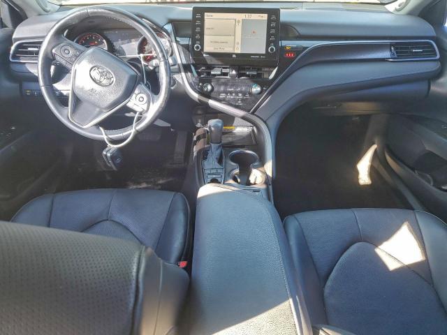 Toyota Camry Xse Image 5