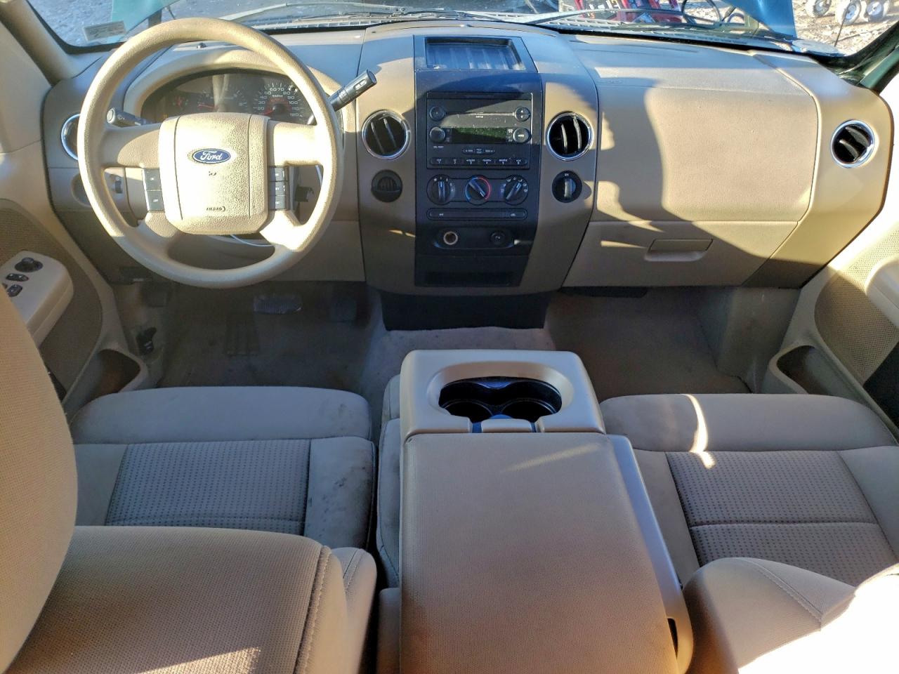 Ford F-150 Supercrew Image 12