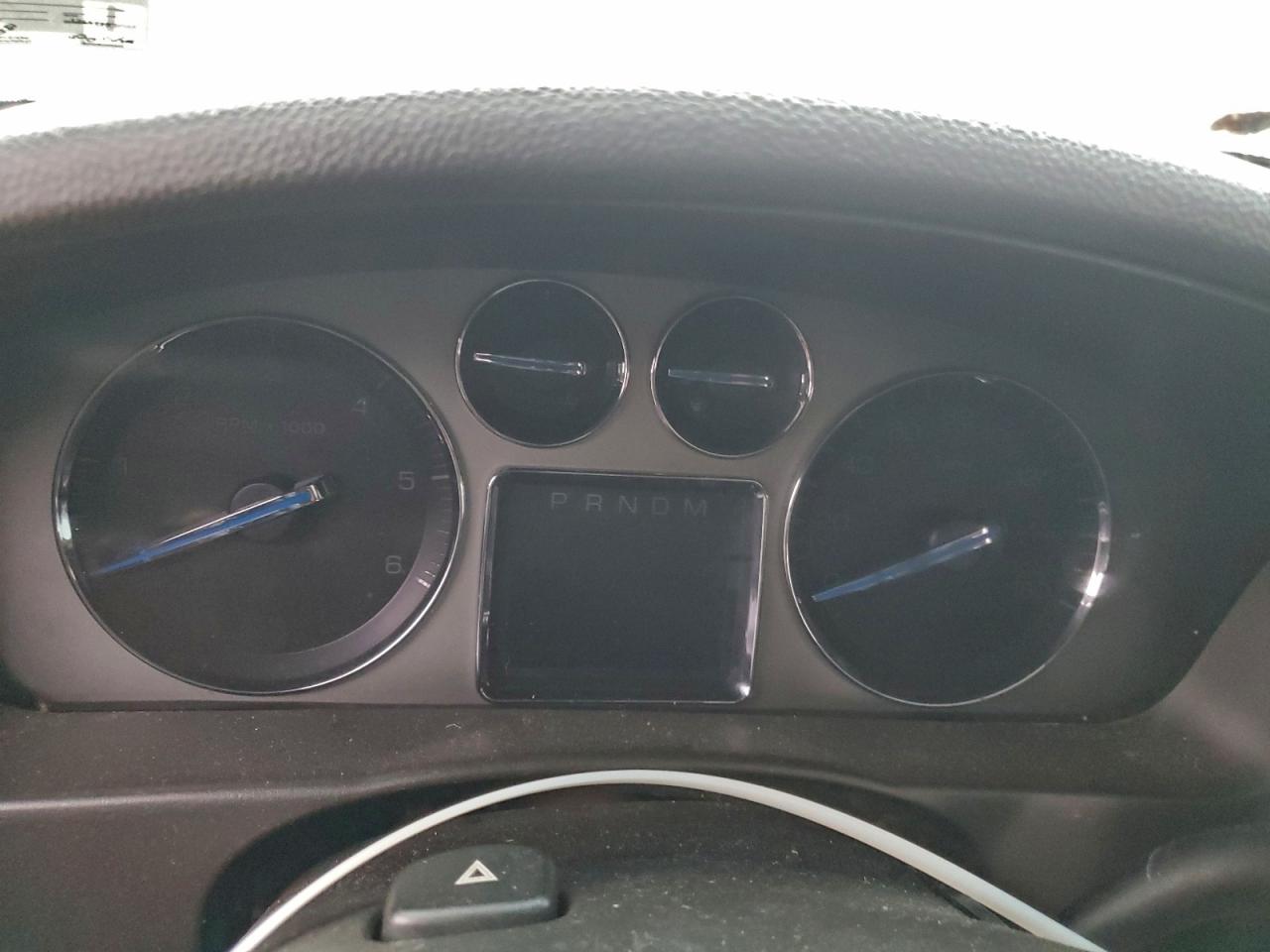 Cadillac Escalade Luxury Image 6