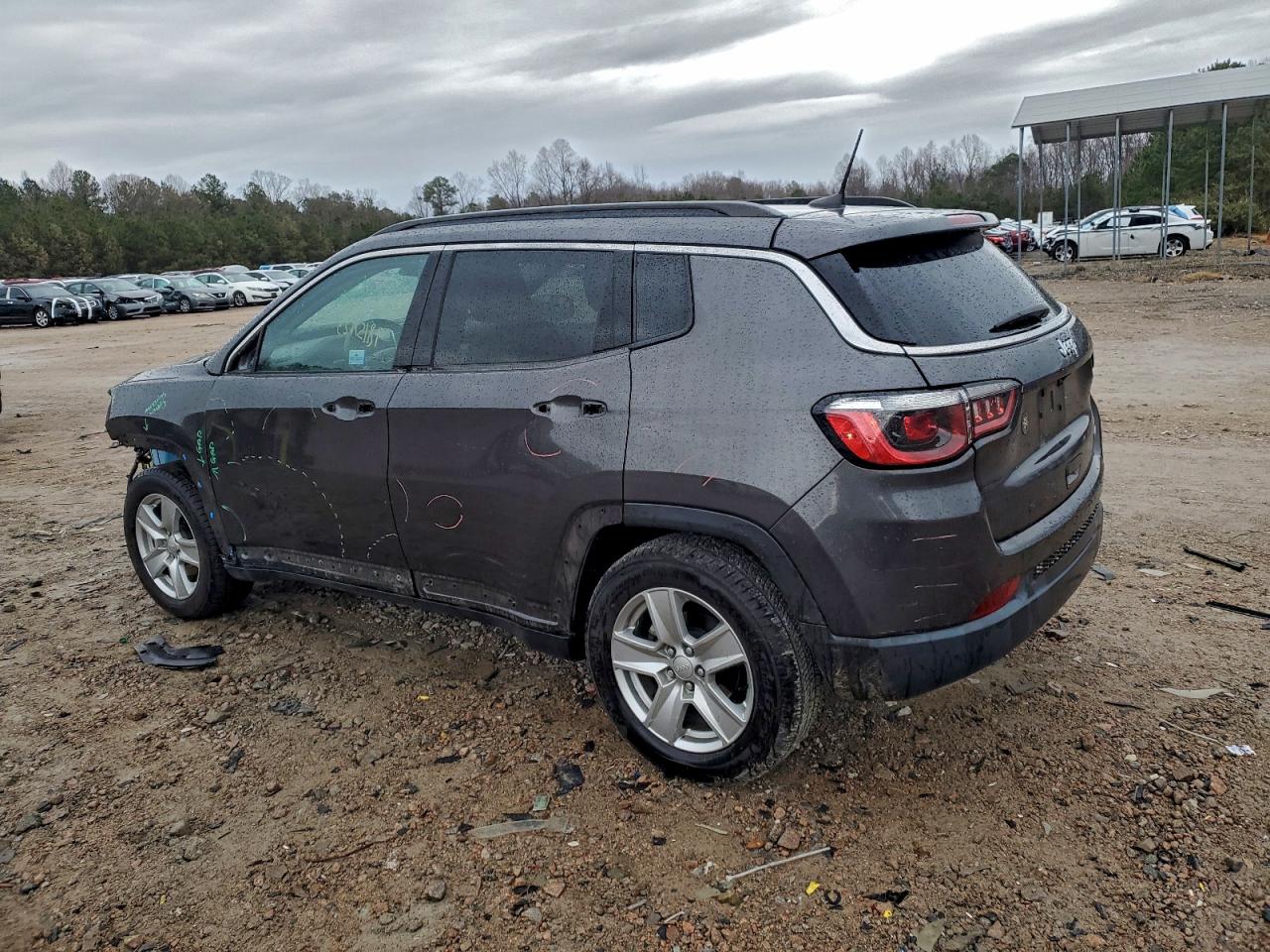 Jeep Compass Latitude Image 2