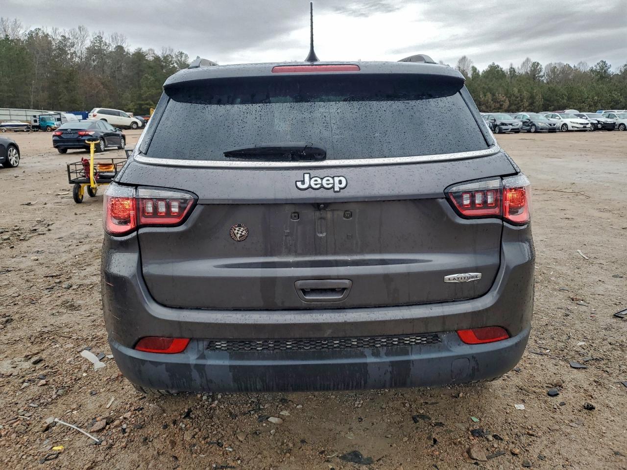 Jeep Compass Latitude Image 6