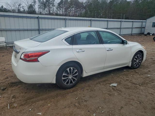 Nissan Altima 2.5 Image 2