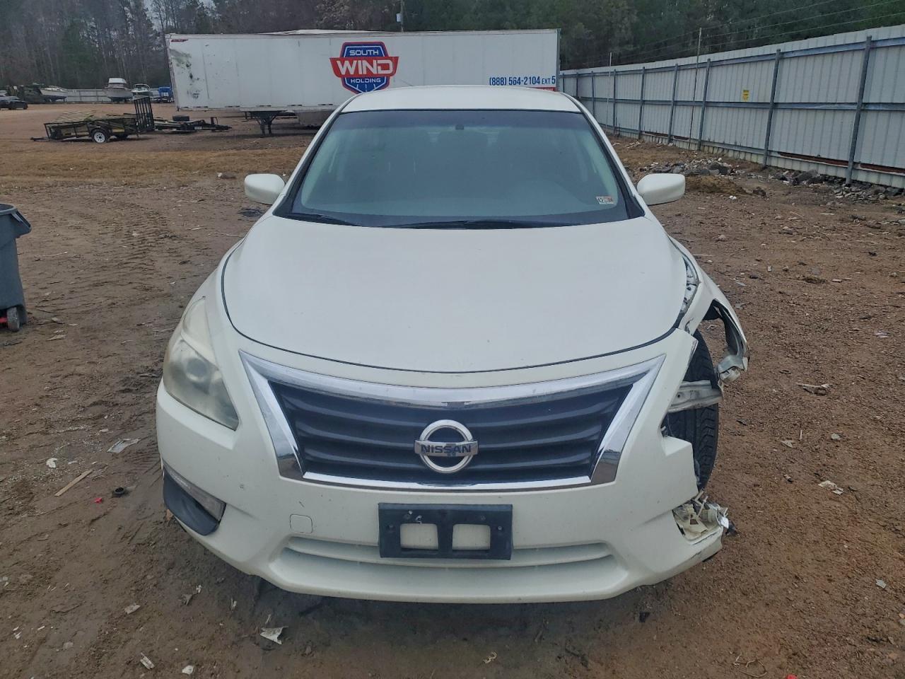 Nissan Altima 2.5 Image 5