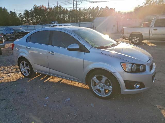 Chevrolet Sonic Ltz Image 8