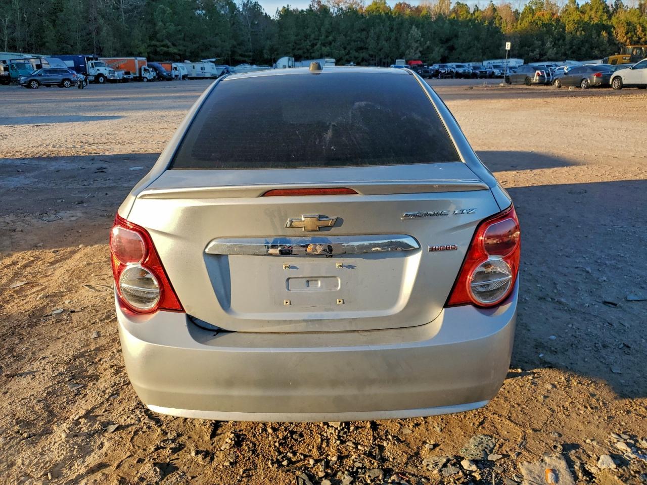 Chevrolet Sonic Ltz Image 5