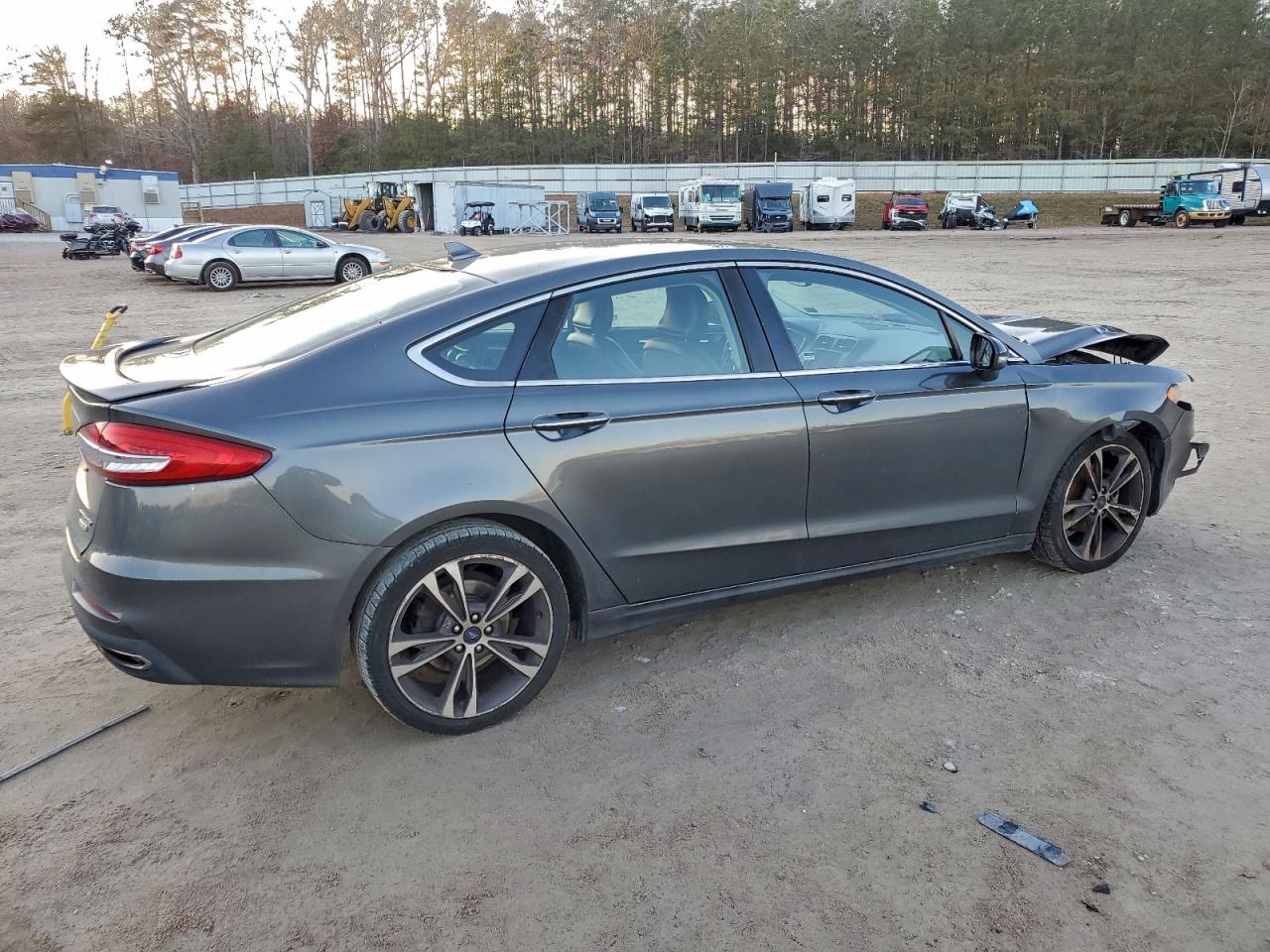 Ford Fusion Titanium Image 8
