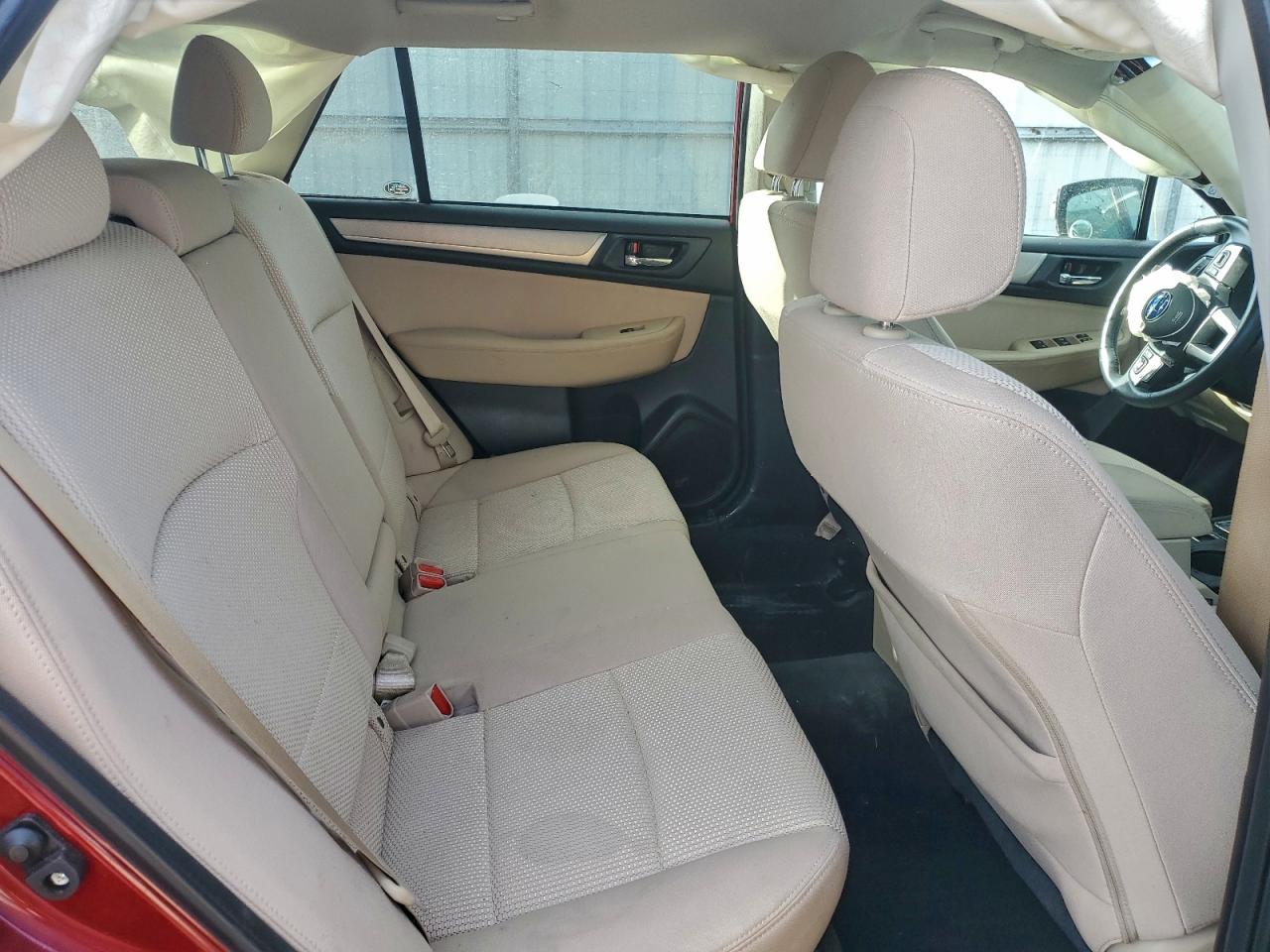 Subaru Outback 2.5i Premium Image 9