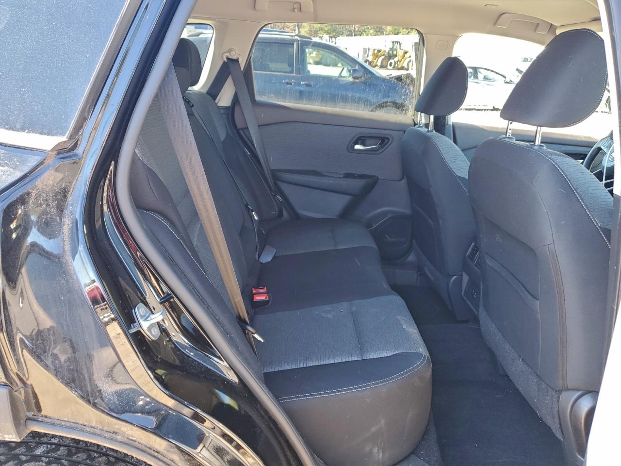 Nissan Rogue Sv Image 7