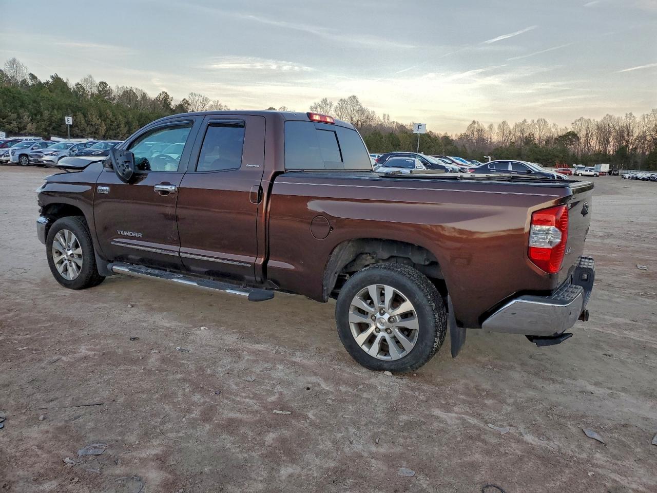 Toyota Tundra Double Cab Limited Image 5