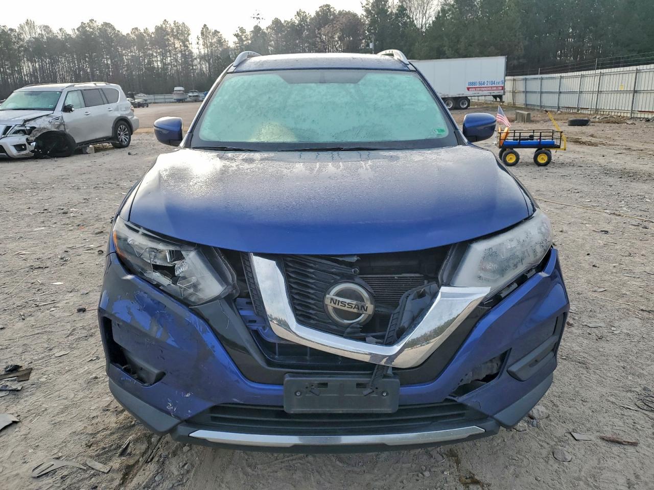 Nissan Rogue S Image 3