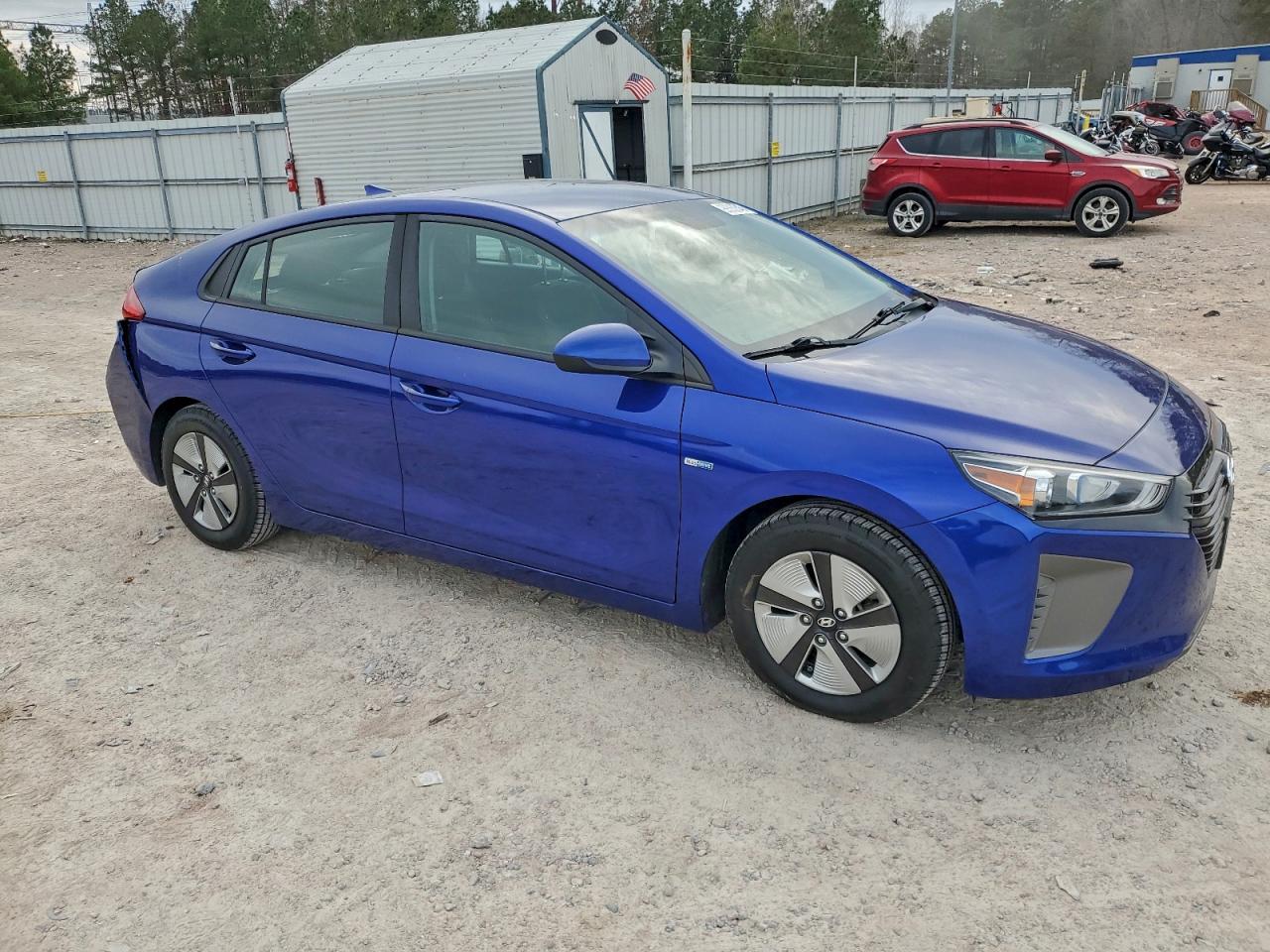 Hyundai Ioniq Blue Image 5