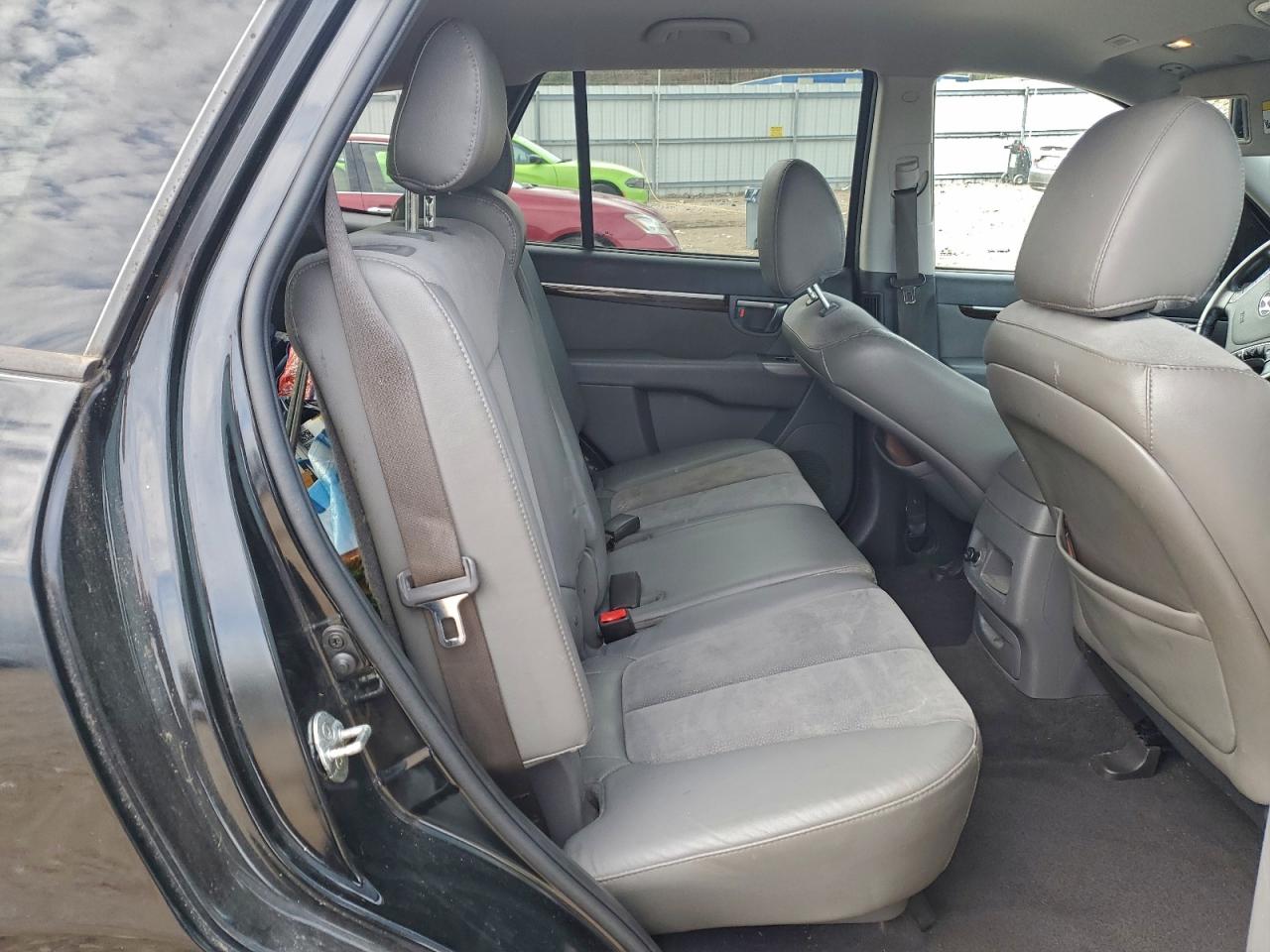 Hyundai SANTA FE Se Image 12