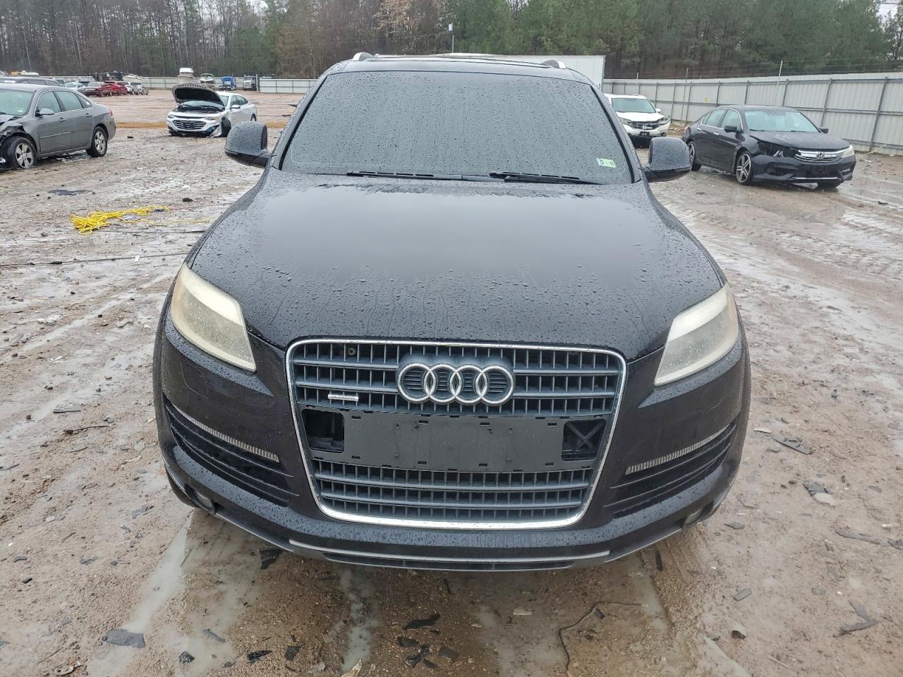 Audi Q7 Prestige Image 12