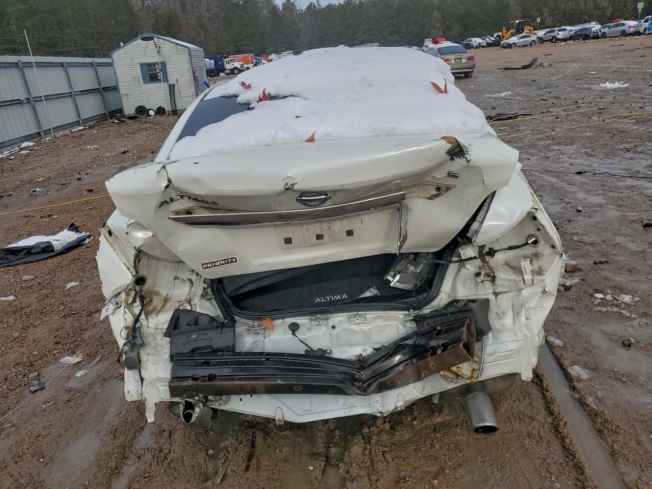 Nissan Altima 2.5 Image 4