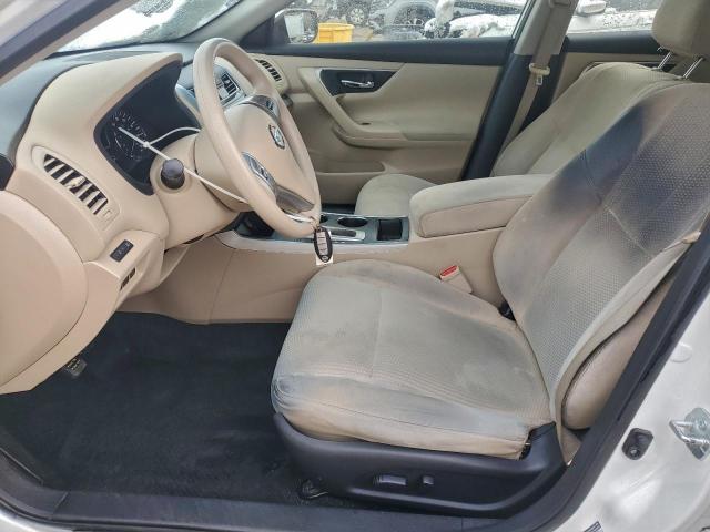 Nissan Altima 2.5 Image 3