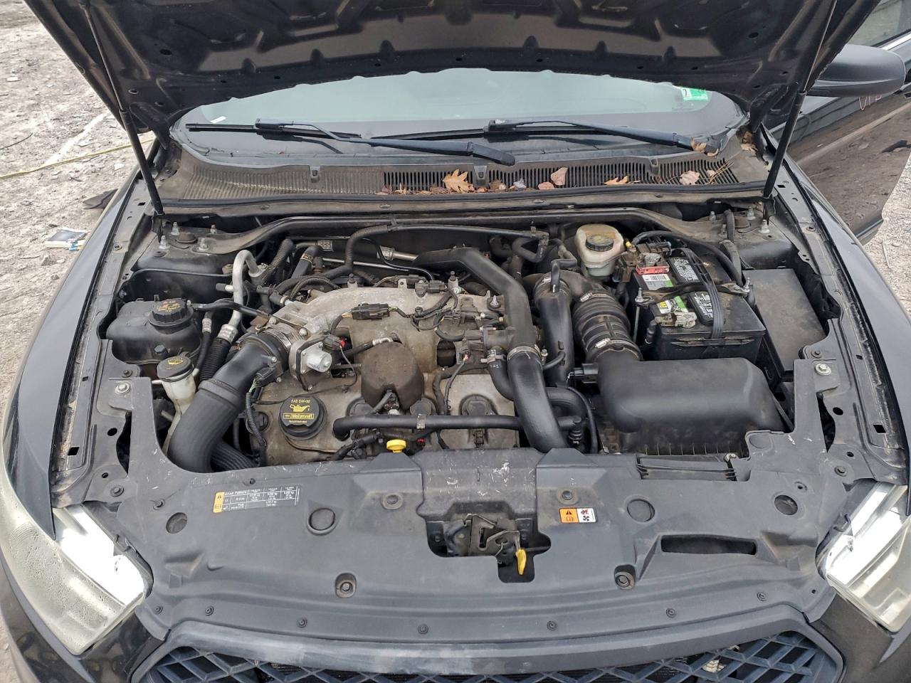 Ford Taurus Police Interceptor Image 12