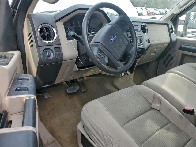 Ford F-250 Super Duty Image 4