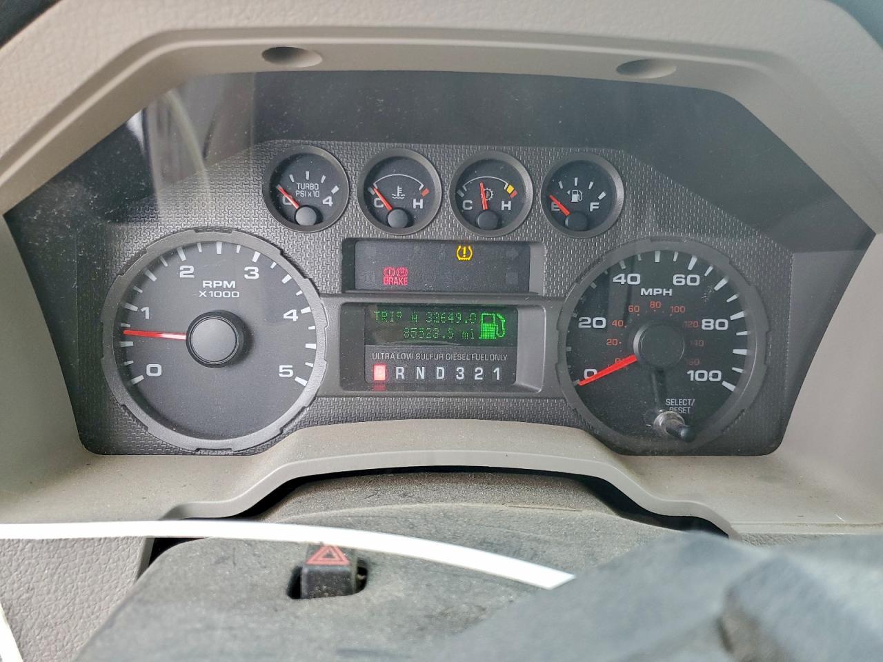 Ford F-250 Super Duty Image 9