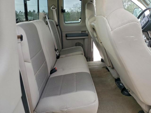 Ford F-250 Super Duty Image 10