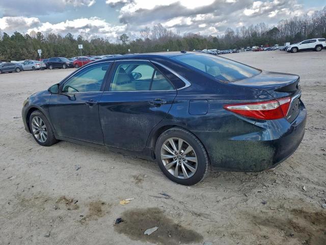 Toyota Camry Xse Image 8