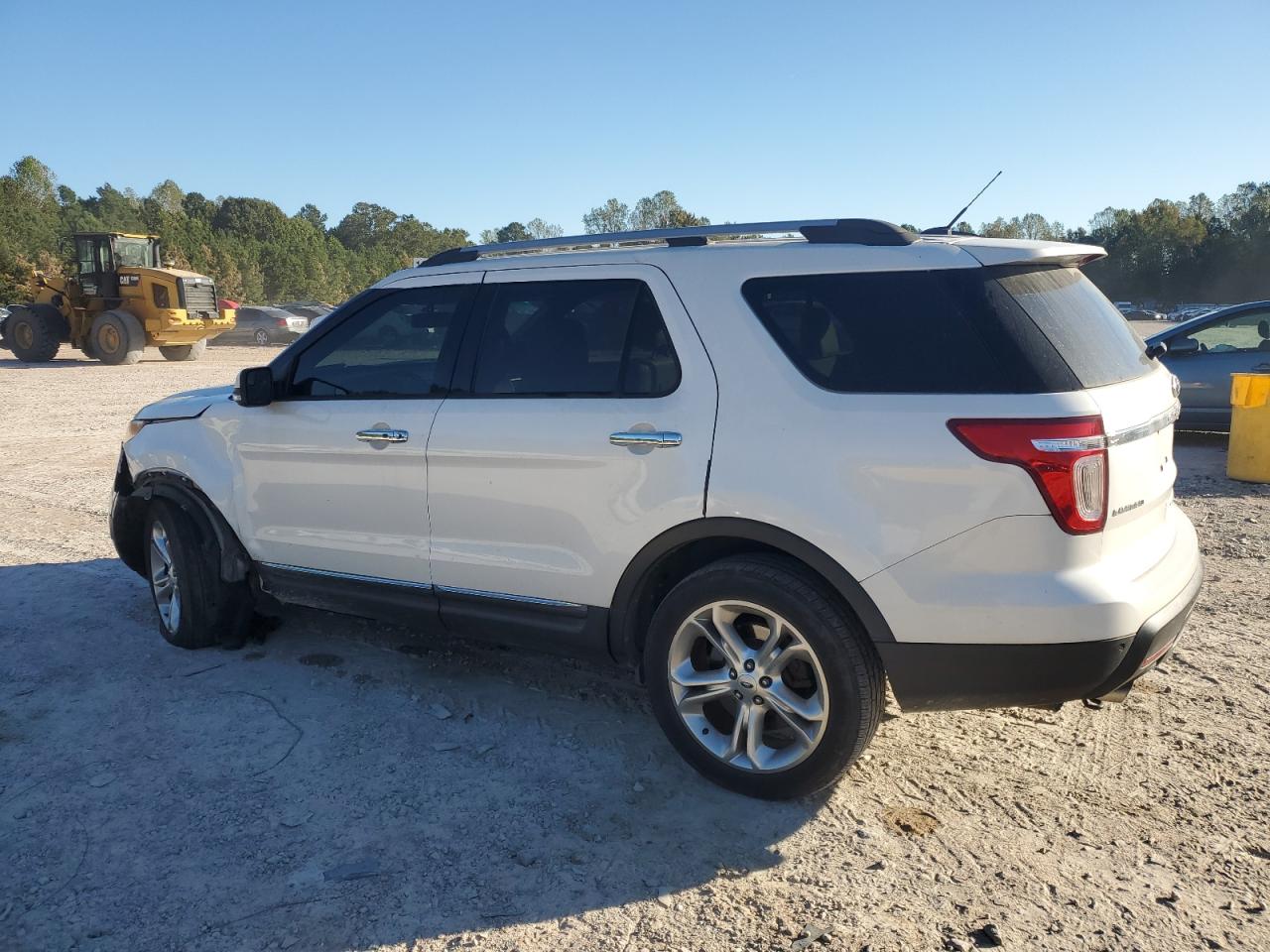 Ford Explorer Limited Image 13