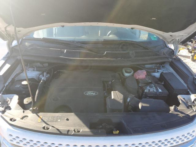 Ford Explorer Limited Image 6