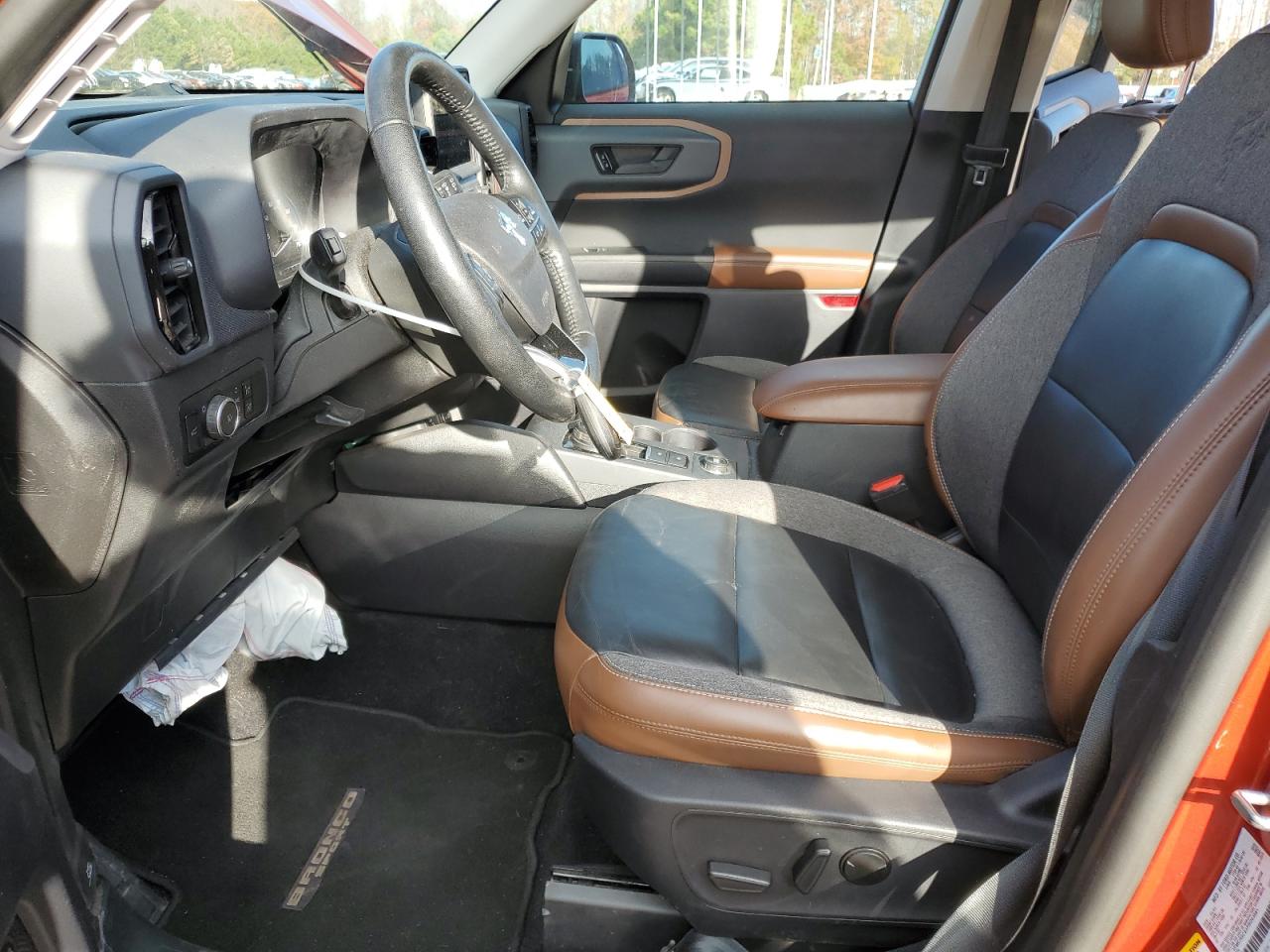 Ford Bronco Outer Banks Image 3