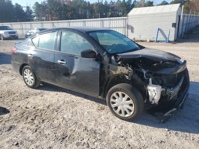 Nissan Versa S Image 7