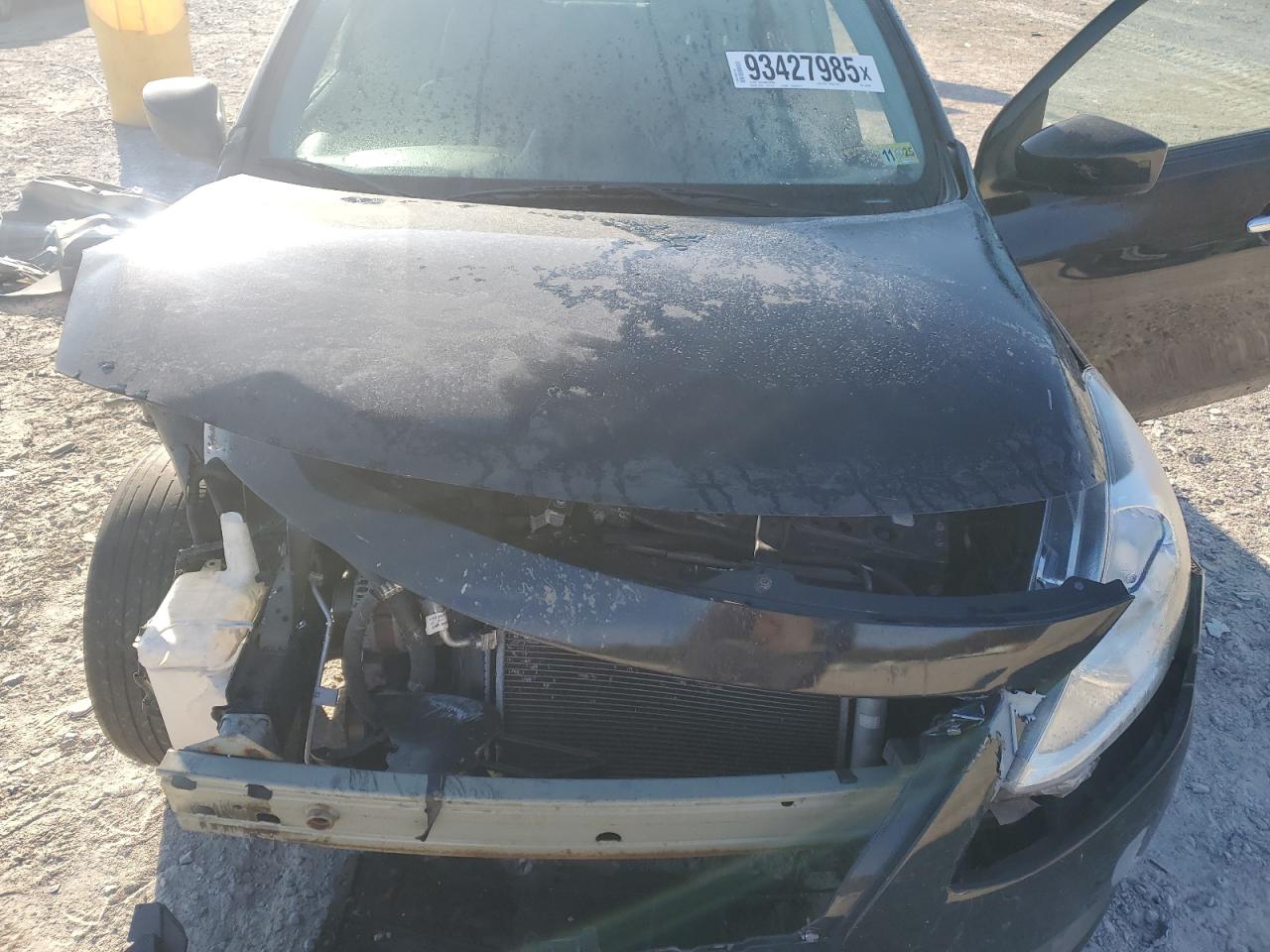 Nissan Versa S Image 10