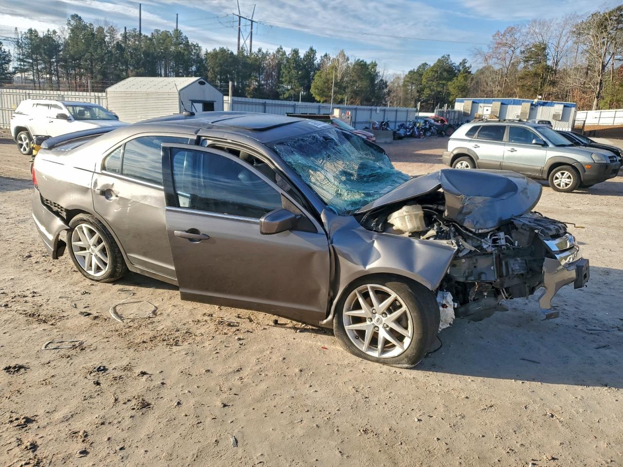 Ford Fusion Sel Image 4